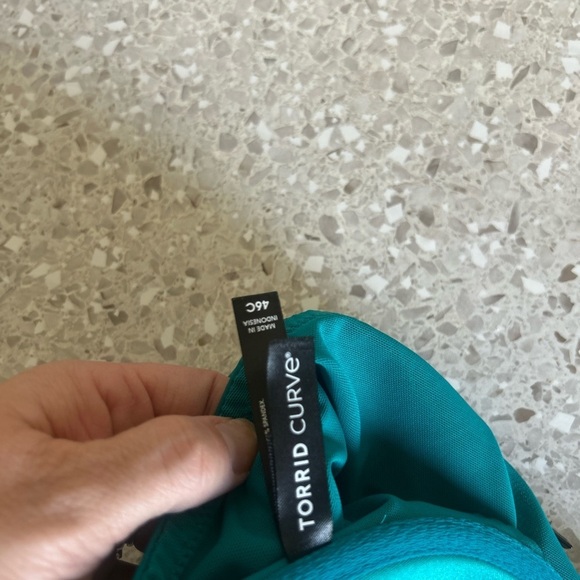 Torrid Perfect T-Shirt Front-Close Bra 46C Teal - Picture 5 of 7